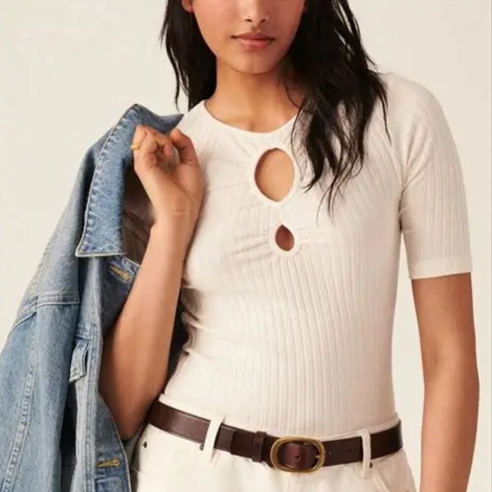 ba&sh Massiva Ribbed Knit Off White Keyhole Short Sleeve Top